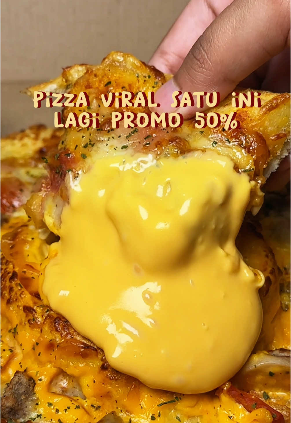 PIZZA VOLCANO DOMINO DISKON 50% ‼️ Worth it banget sih promo papi dua ini bisa buat pizza apa aja! buruan mampir ke cabang domino terdekat dari kalian 🤩 #dominos #pizzadomino #cheesevolcano #cheesevolcanopizza #pizzakeju #dominospizza #promopizza #promo #infopromo #promodominospizza #promodominos 
