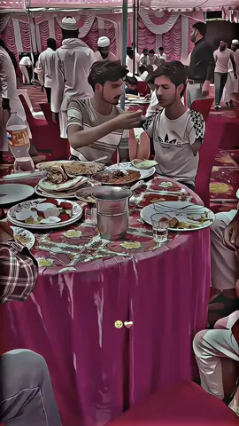 Real Friends 🥺🥀❤️‍🩹🎧 #fyp #viral #viralvideo #lovestory #Love #love #feelings #foryou #freinds #trending 