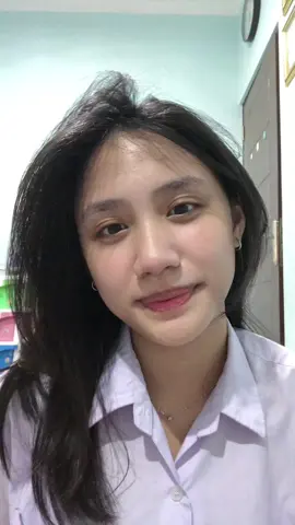 NEMU DI DRAFTTT😭😭😭😭 ini makeup tutorial mager version, nnti aku buat yg serius & detail yah ❤️ ini buat lucu2an aja WKWKWKWK [sayang cuma nganggur di draft] #fyp 