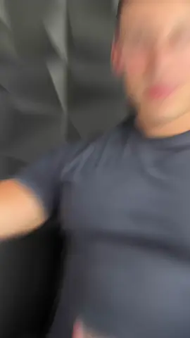 Wie viel kannst du mit Remote Chatting verdienen? ➡️ Deine Nische spielt eine große Rolle – in manchen Branchen sind die Verdienstmöglichkeiten deutlich höher als in anderen. Außerdem gilt: Je mehr Zeit und Engagement du investierst, desto höher fällt dein Einkommen aus. Mehrere Tausend Euro im Monat sind für viele schon Realität. Wenn du wissen willst, wie das bei dir aussehen kann, schreib mir eine DM mit „INFO“. #onlinechat #remotechat #remotechatting #erfolg #geldverdienen #remote