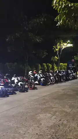 agak telat naik vti bisa fyp gk ya hehehehe😁 kopdar all vixion nusantara dan squad yamaha vixion 🤝🤙😜 #vixioneod #vixion2912modif #trending #vixionindonesia🔥 #yamaha #vxnwhite #tangerang #kopdar #malming #vixion_modifikasi 