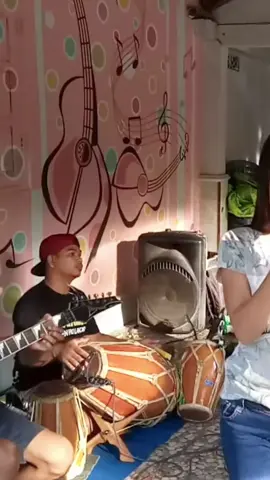 Cinta sebelum mengenalmu sesuai janji ya guys karna video sebelumnya rame.. thankyou buat semuanya loveu guys sehat selalu 😘 Bantu ramein lagu yukk