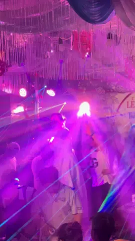 Thật hạnh phúc thật ý nghĩa khi thấy em cười... #trienanhsang #damcuoi #sinhnhat #lienhoan #sukien #bar #hoinghi #sankhau #haihau #namdinh 