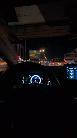 قُصاد عيني . . . . . . . . . . . . #baghdad #night #amrodiab #explore #corolla #drive 
