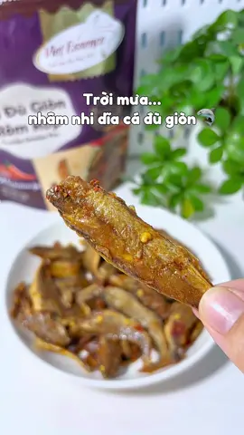 Ngày mưa mấy bạng ăn gì? #minhlaanh0410 #xuhuong #review #foodreview #cadugionromrop #taithongbakery #vietessence 