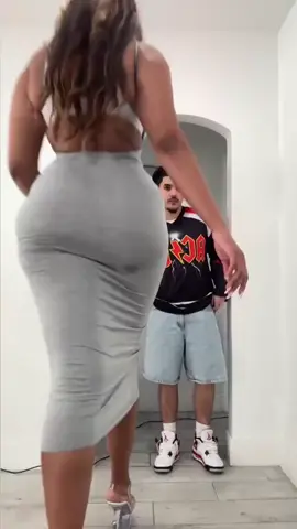 my short king 👑 #trendingvideo #ustoday#latino #latina #tallwoman #height 