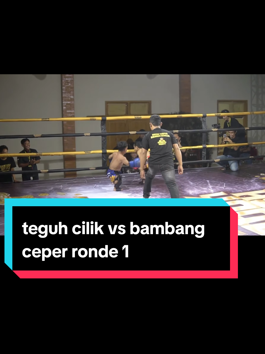 teguh cilik vs bambang ceper ronde 1 #bambangceper #teguhcilik #ringsadhukjotos #sadhukjotos 