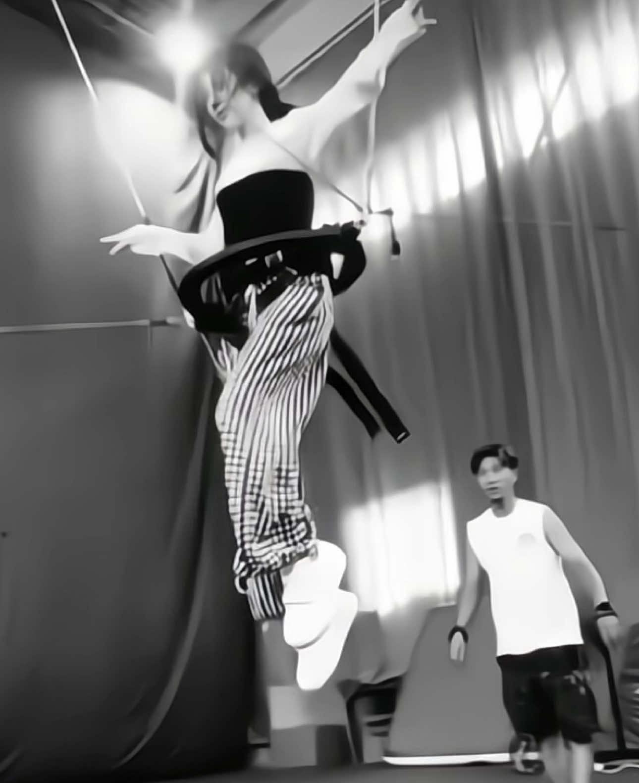 Hậu Trường phim Lai Chiến Cúc Tịnh Y vai A Đại #jujingyi #cuctinhy #鞠婧祎 #toichien #laichien #xhtiktok 