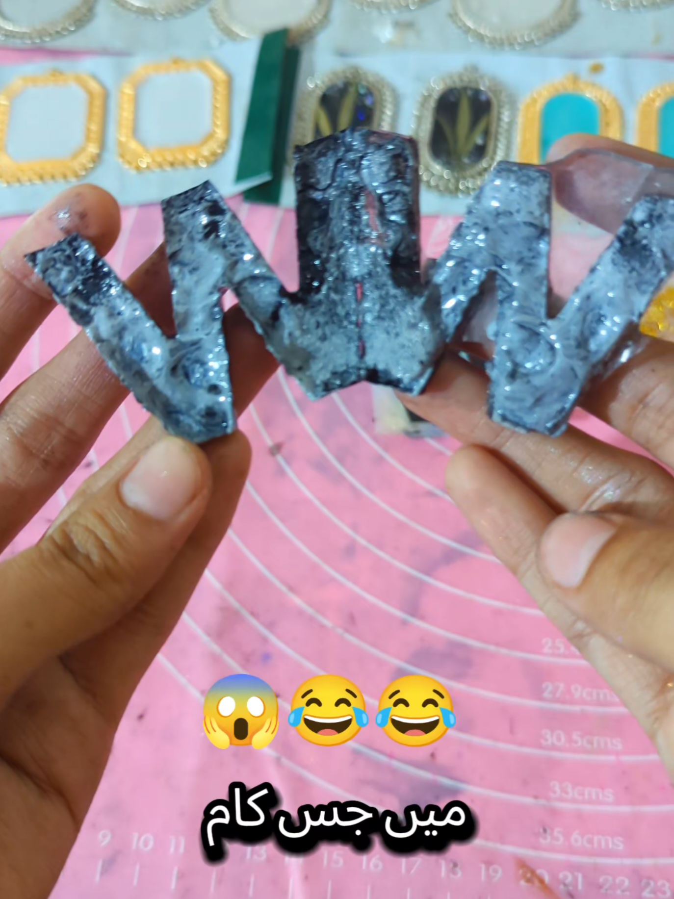 😂😂 itna Sara😱😱 #trend #unfreez #unfreezmyaccout #lmarts #goviral #resinjewelry #craft #resinbracelet #resinnecklace #resinartist #resinart #resinjhymky #tiktokviral #tiktokshorts #shortsviral #foryou #fyp #fypシ #viral #DIY #resinearrings #valentinesdaygift #fyppppppppppppppppppppppp 