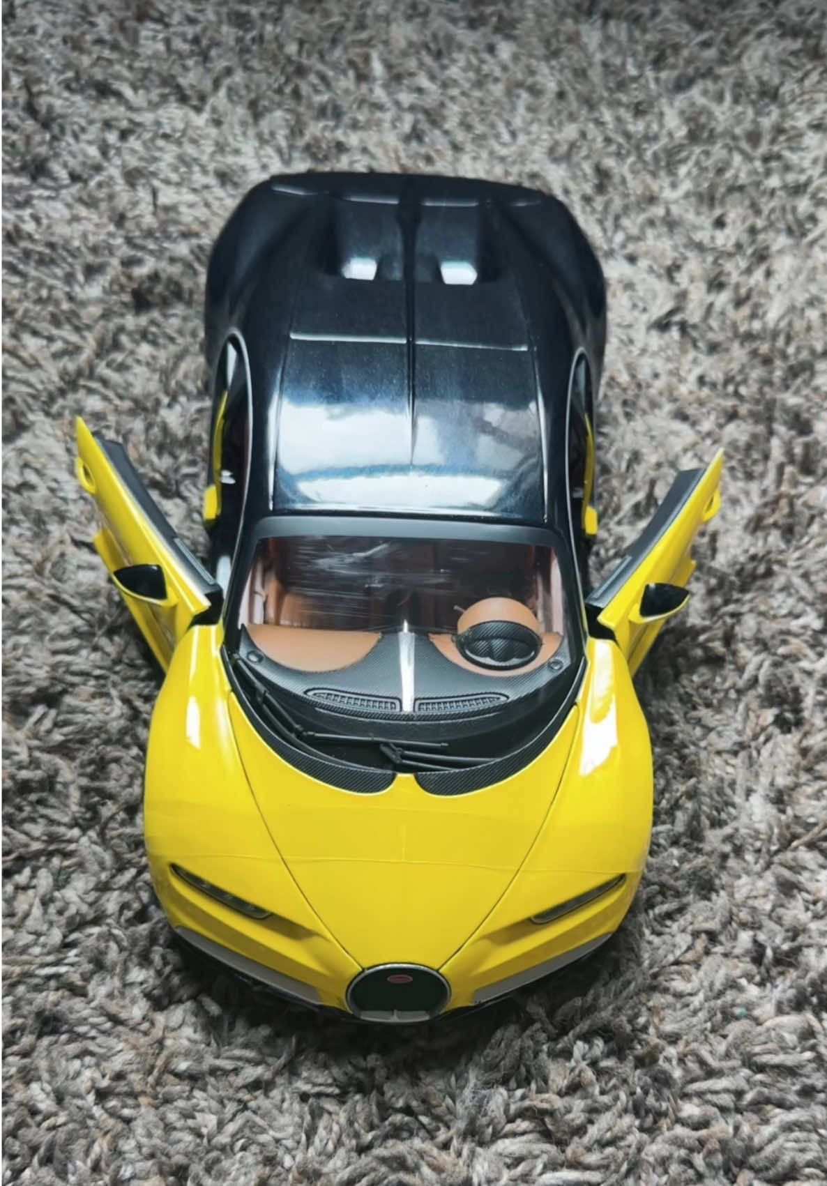 #Maisto#yellow#Diecast_model_car#Diecast#