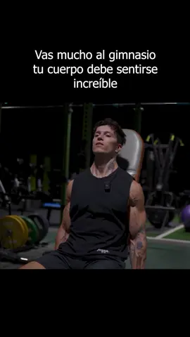 Sisi, no sabes lo increible que estoy 😵‍💫 #gym #Fitness #edit #humor #meme #memestiktok #fyp #hermesonori 