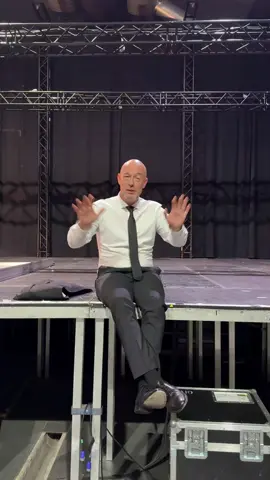 Die UNHEILIG Tourcrew hat einen Neuzugang……das ist der Vincent, der uns demnächst bei unseren Auftritten begleiten wird.  