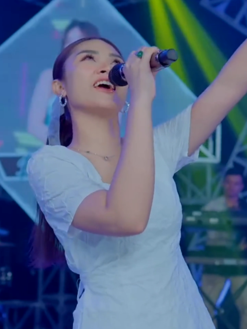 kadung koyo ngene, sak iki pie nasib'e 🥺 @Sabrina #dikesabrina #kusumaningati #muarabintang #xybca #fypシ #fyp 