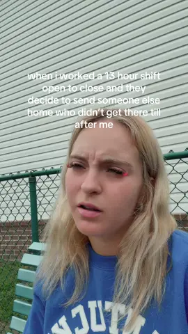 really know how to grind my gears #work #serverlife #viral #fyp #restaurant #crazy 