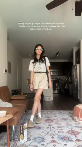 No makeup means I’m wearing sunglasses on my head to distract people from the fact I’m not wearing makeup 🌝  T shirt & shorts @UNIQLO USA #uniqlo  #fyp #fitcheck #SummerFit  (Dear body: you better get immunity this time so my bruise from my last blood draw and upcoming one will not be in vain) #nursingstudent 