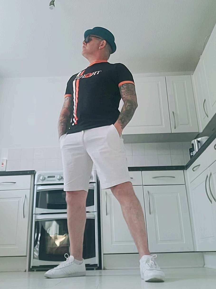 #serialthrilla1 #madness #itmustbelove #nutty #nuttysound #ska #reggae #rudeboy #2tone #dancehall #dubplate #raggamuffin #roots #loversrock #80smusic #80s #fyp #foryou #foryoupage #dance symon o'connell (youtube)