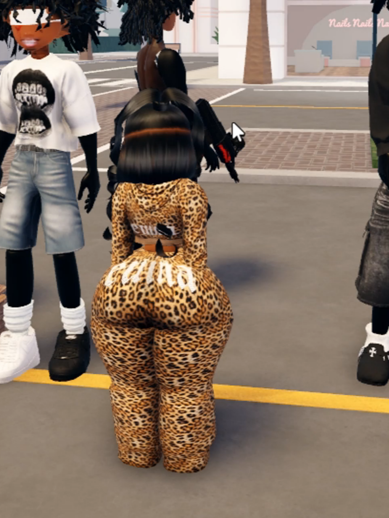 not she heavy 😂 #fyp #roblox #berryavenue #berryavenueroblox #viral #trending