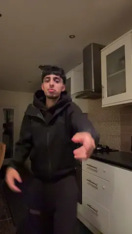 Too much energy? Or not enough? #for #you #page #foryou #youpage #foryoupage #f #y #p #fyp #viral #viraltiktok #viralvideo #viraldance #dance #dancer #dancing #dancetiktok #dancetok #trendingdance #dancechallange #bingbong #trend #trends #trending #like #comment #share #follow #repost #uk #london #funny 