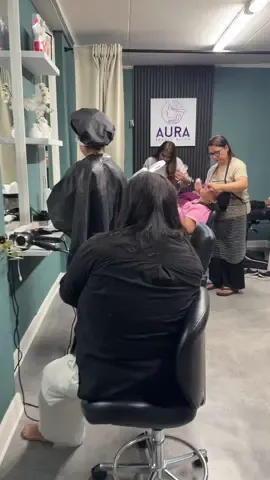 Busy Day 💜 #denmark🇩🇰 #forupage #aurabeautysalon 