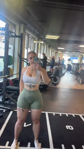 Feels like the end of an era but in a good way #fyp #foryou #GymTok #gymmotivation #girlswholift #fitnessmotivation 