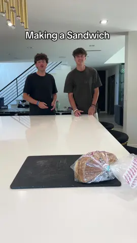 Someone let me into Philly @Tucker Genal 