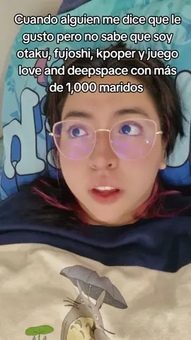 JAJAJAJAJA es que una es otaku, fujoshi, kpoper, intento de cosplayer, doramaniaca....🤣  #otome #lads #loveanddeepspace #kpop#bangchan#straykids#myheroacademia#anime#otaku#AttackOnTitan#snk#doramas#straykids#pearlboy#bl#yaoi 