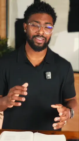 Stay on Fire! How to Strengthen Your Faith Daily We discuss the importance of strong faith, focusing on how bad company can corrupt your character. It's crucial to surround yourself with positive influences. Also, discover the significance of a reading plan and how to stay connected to God's word for consistent spiritual growth. #FaithJourney #Christianity #BibleStudy #SpiritualGrowth #FaithBuilding #DailyDevotion #NewTestament #HolySpirit #RelationshipWithGod #BibleReading