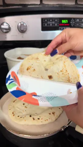 Baleadas 🇭🇳🇭🇳🇭🇳#comidacatracha🇭🇳❤️ #baleadas_honduras🇭🇳504 #foodtiktok 