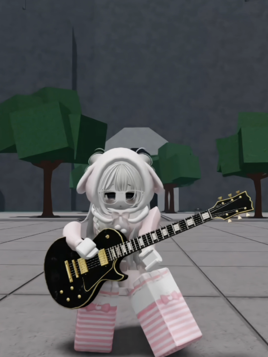 me quedé sin ideas y no m saco la canción de la cabeza tukitatukita😭  #fyp #robloxtiktok #robloxfyp #roblox #tiktok #thestrongestbattlegrounds #tsb #cc #robloxian #robloxiana 