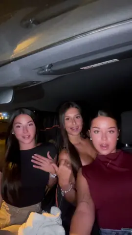 @𝐏𝐚𝐮𝐥𝐚 @Carla 🇮🇨  ñami