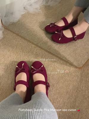 Flatshoes lucuuu , warnanya jg cakeeppp 🍒 #flatshoes #flatshoeswanita #sepatuwanita 