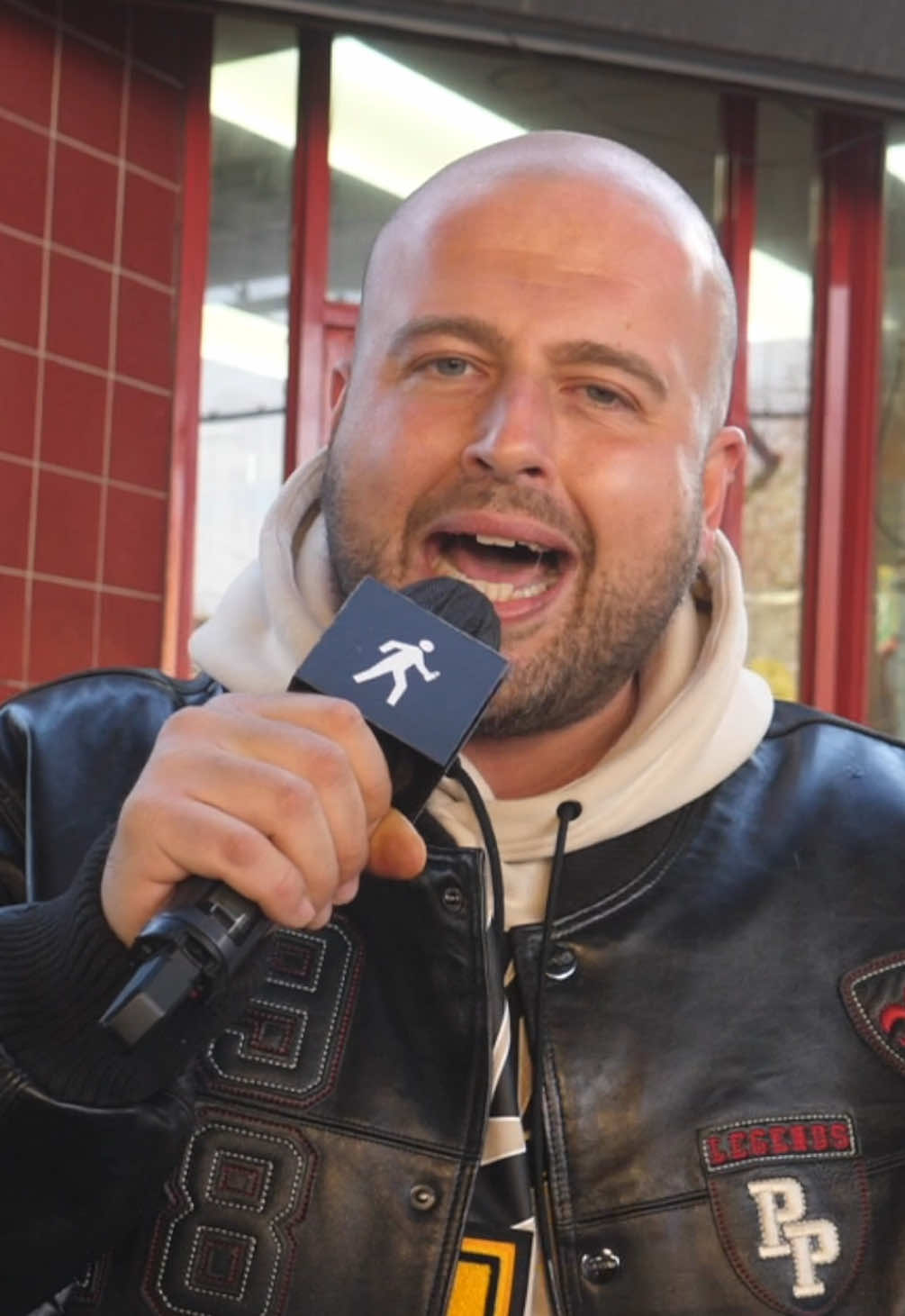 BIG BODY BES 🗣️ - FULL EPISODES ON IG @sidetalknyc #newyork #nyc #newyorkcity #sidetalk #sidetalknyc #bingbong