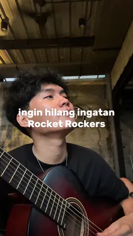 lagi suka bgt sama lagu ini😩 #dailytrend #viralid 