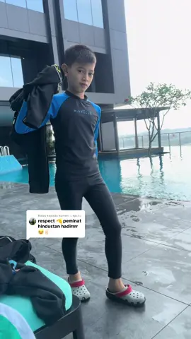 Membalas kepada @☆ėק𝚞𝒍☆ mcm hero nustan dak??kalau tak dapat jd player badminton jd film star boleh ka🤣🤣🤣🤣🤣🤣🤣🤣🤣🤣 #badminton #badmintonindonesia #badmintonmalaysia #badmintonplayer #badmintonlovers #badmintonskills #workoutroutine #training #felet #malaysia #fypage 
