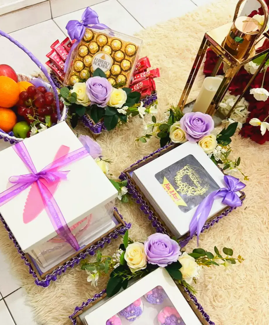 walaupun dh lepas tetap rindu waktu tunang ❤️ hasil tangan family gubah hantaran ni .  suka sangat 🥰 #fyp  #waktutunangan💍🥰🔐 