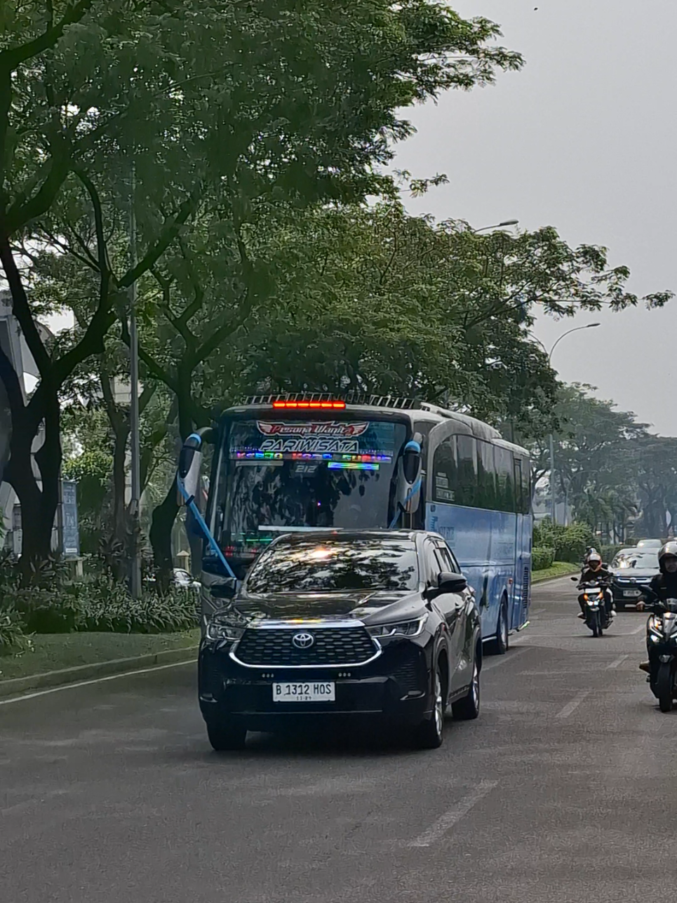 #basurihorn  #xyzbca  #fyp  #jomblohappy  #eaglehighbus  #eaglehighpesonawanita 