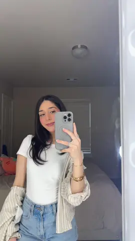 tok in the mirror actually 😁