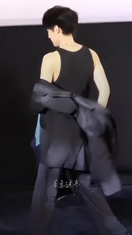 makin gila gue#zhouyiran #chineseactor #fypage 