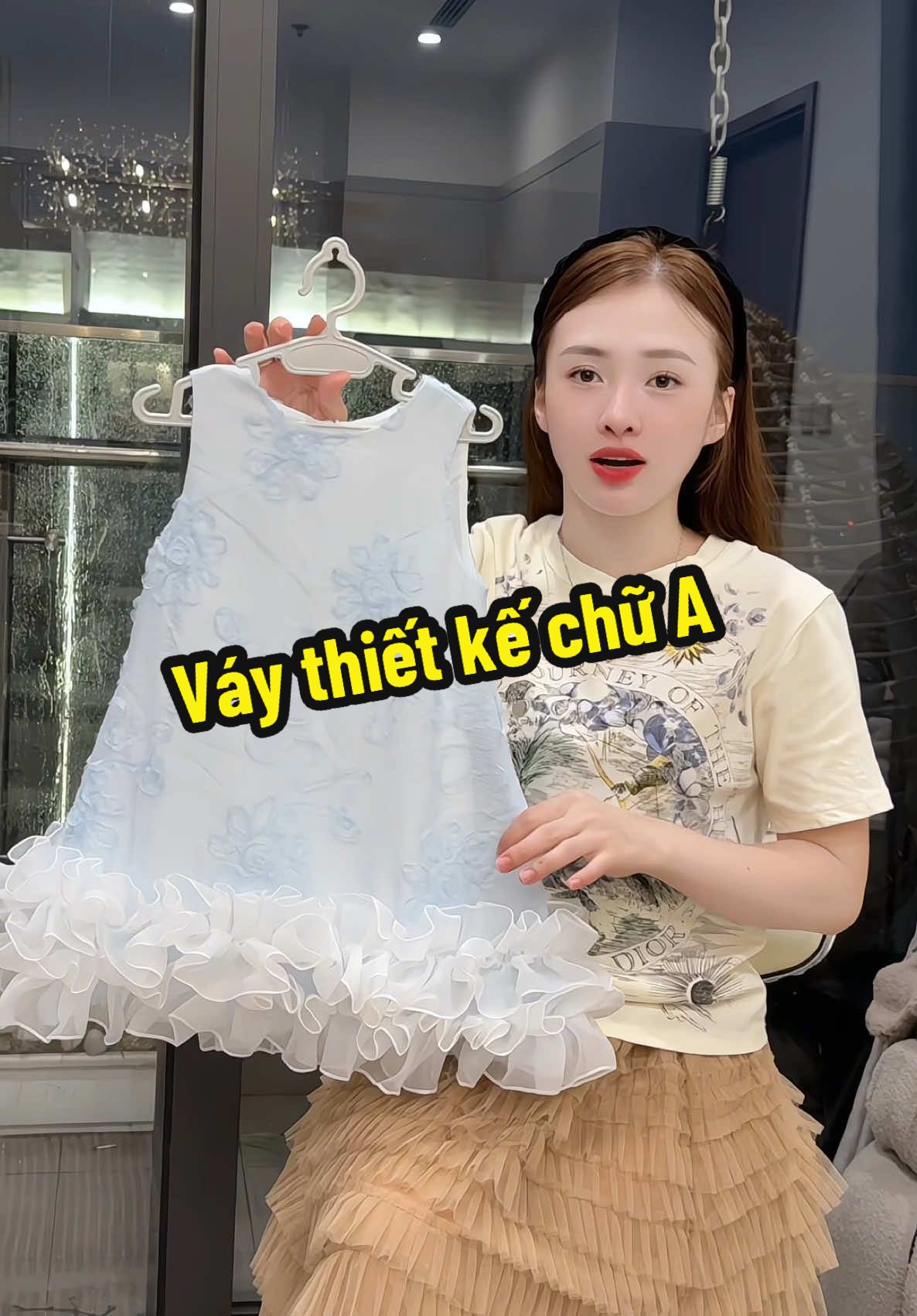 Váy này xinh dã man😍