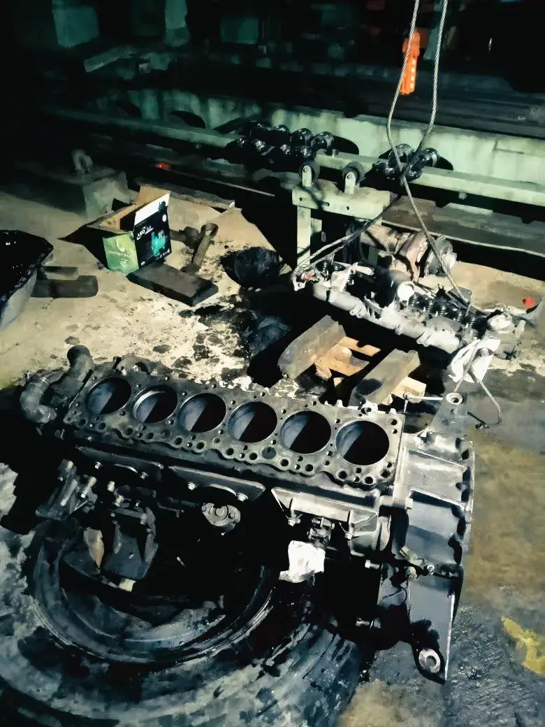 Siap menerima projek borongan😃#mekanik #mekaniktiktok #dieseltruck #hino #mitsubishi #fyp 