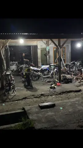 cuma bengkel rumahan jangan di galakin boloo#herex1200m #ninjass #bengkelrumahan 