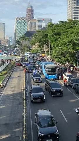 DIRGAHAYU BHAYANGKARA KE 79 JAYALAH SELALU 😎 #fyp  #padahariini  #hutpolri  #patwal  #mengejarmimpi  #bmwk1600b  Best regard @marc 