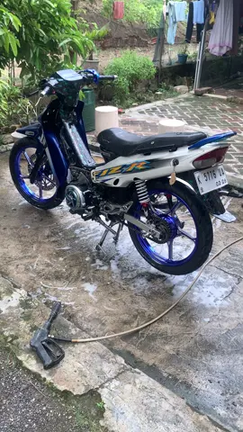 mandi 🤩 #fizr_2stroke #fizr #fyppppppppppppppppppppppp #lewatberandafyptiktokシ #lewatberandafyp 