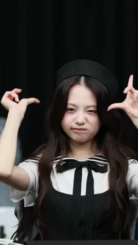 💢 Cute Seowon | 250628 FS EVENT ctto. 📸 Dachik-eo #unis #seowon #limseowon #fansign #event 