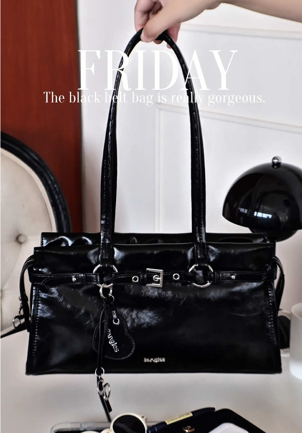 Friday : black แกรมแบบตะโกนดังไป 8 บ้าน จะบ้าาา  💗✨ #8anglesshop #8angles #friday8angles 