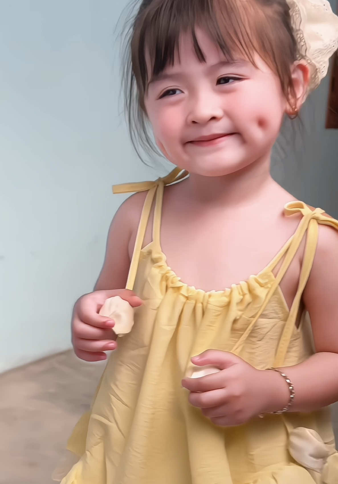Set này xinh 10đ   #embun #embe #setdoxinh #doxinhmoingay #dobegai #dobegaisanhdieu #dobegaidep #fashion #outfit #outfit #xuhuongtiktok #viralvideo #foryou 