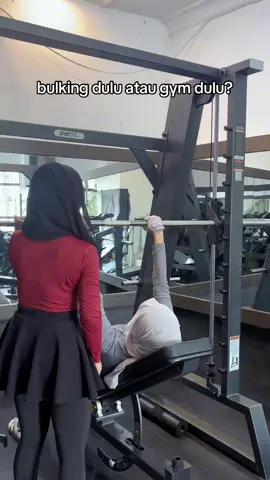 Ngga usah bingung mau mulai dari mana, mending mulai dulu bareng aku🫵🏻 #gym #GymTok #gymserangbanten #gymrat #personaltrainer #Fitness #fitnesgirl #fitnessmotivation #gympemula #bulking #fyp #foryourpage #4u 