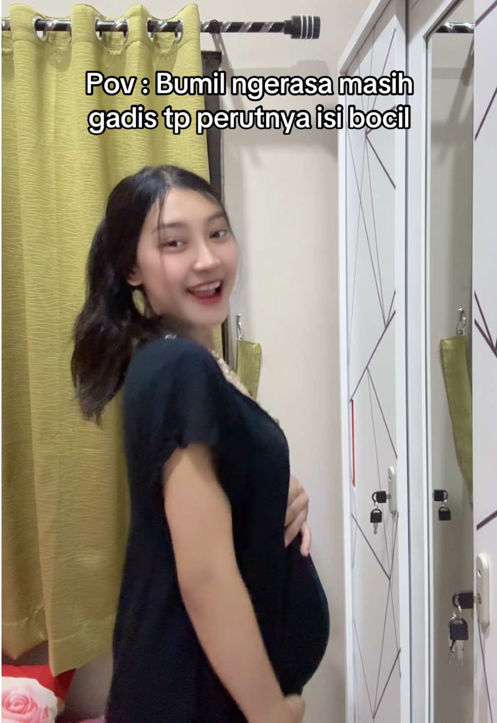 Bocilku lg ikut joget di dalem👶🏻🤏🏻 #bumilhappy #bumilmuda 