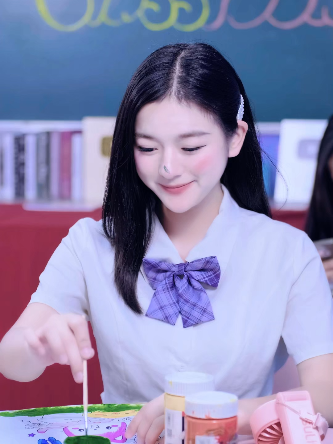 He Hates Dirt. But He Protected Her 🧼🧥#linhchihihi #schoolcrush #messyclassroom #schooldrama