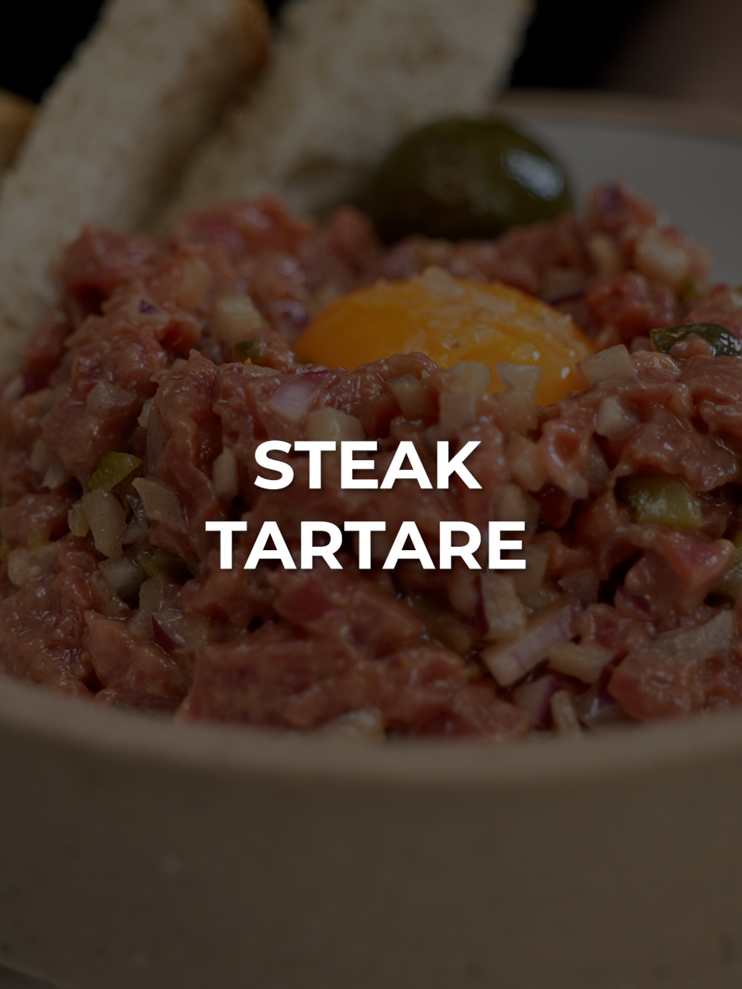 Hoje é dia de Steak Tartare, um dos meus pratos favoritos.